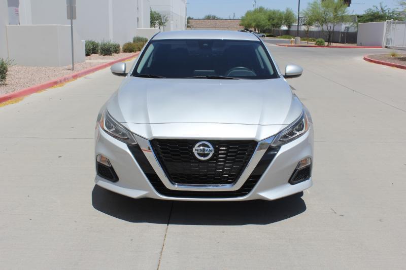 Nissan Altima 2.5 SV 2022
