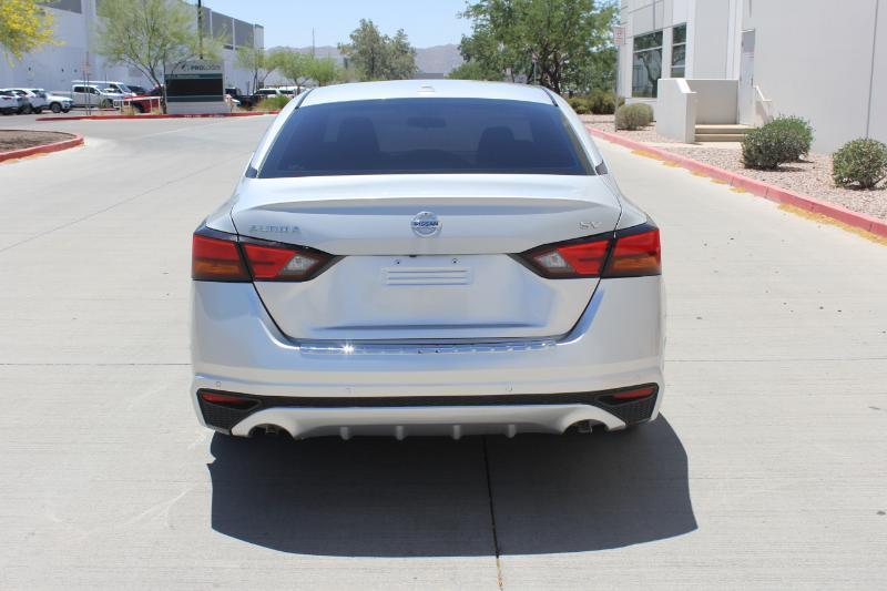 Nissan Altima 2.5 SV 2022
