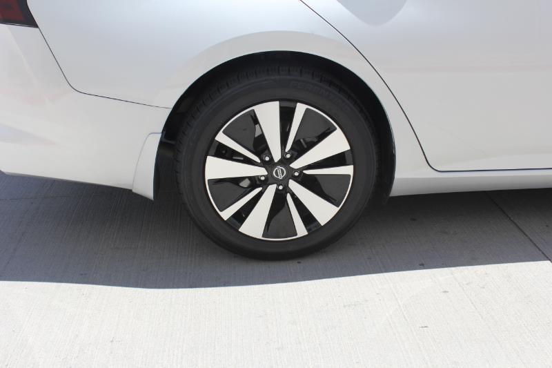 Nissan Altima 2.5 SV 2022