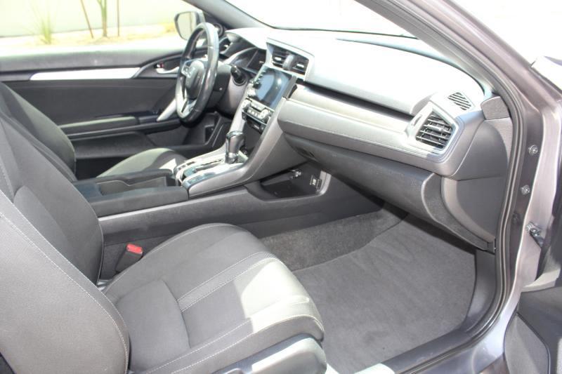 Honda Civic EX coupe 2020
