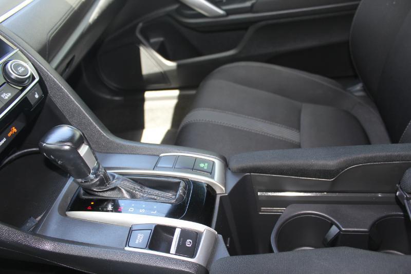Honda Civic EX coupe 2020