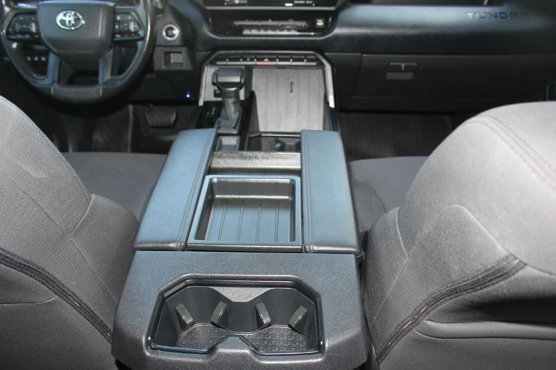 Toyota Tundra SR Double Cab 2WD Long Bed 2023