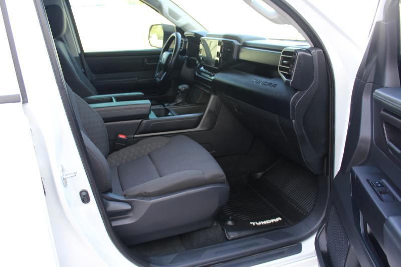 Toyota Tundra SR Double Cab 2WD Long Bed 2023
