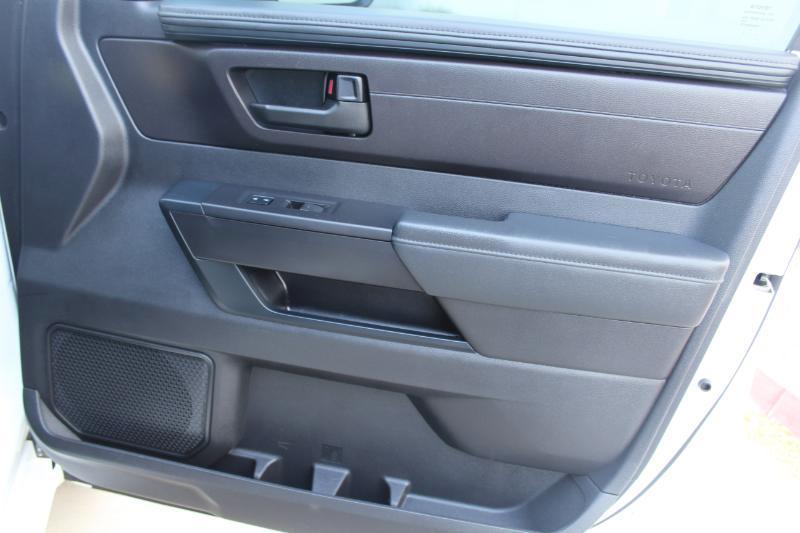 Toyota Tundra SR Double Cab 2WD Long Bed 2023