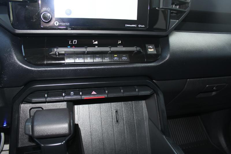 Toyota Tundra SR Double Cab 2WD Long Bed 2023