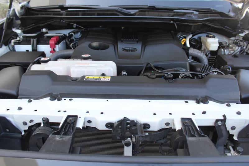 Toyota Tundra SR Double Cab 2WD Long Bed 2023