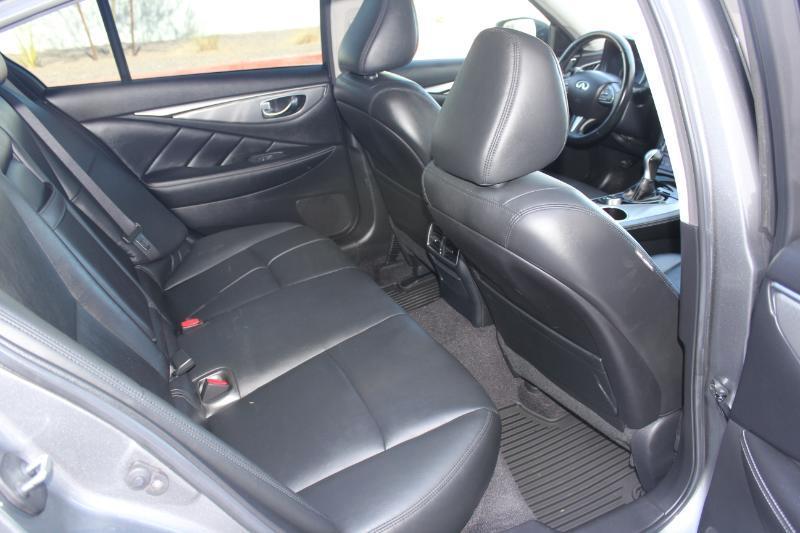 Infiniti Q50 Premium AWD 2015