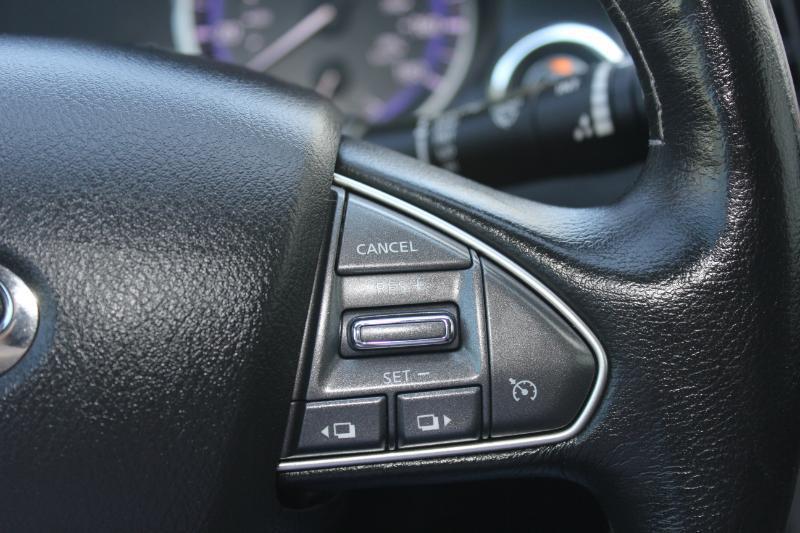 Infiniti Q50 Premium AWD 2015