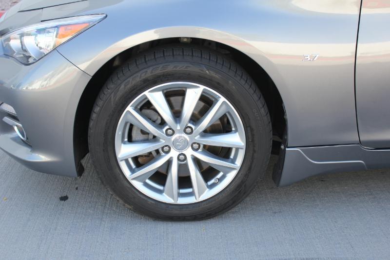 Infiniti Q50 Premium AWD 2015