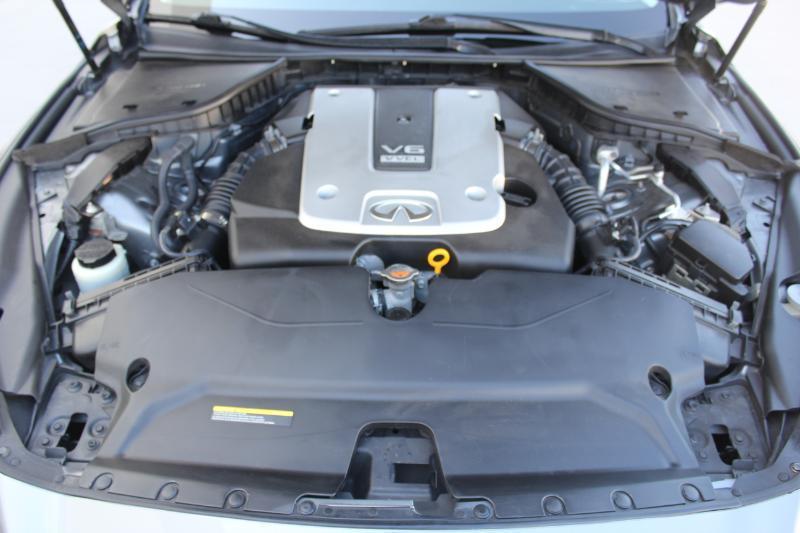 Infiniti Q50 Premium AWD 2015