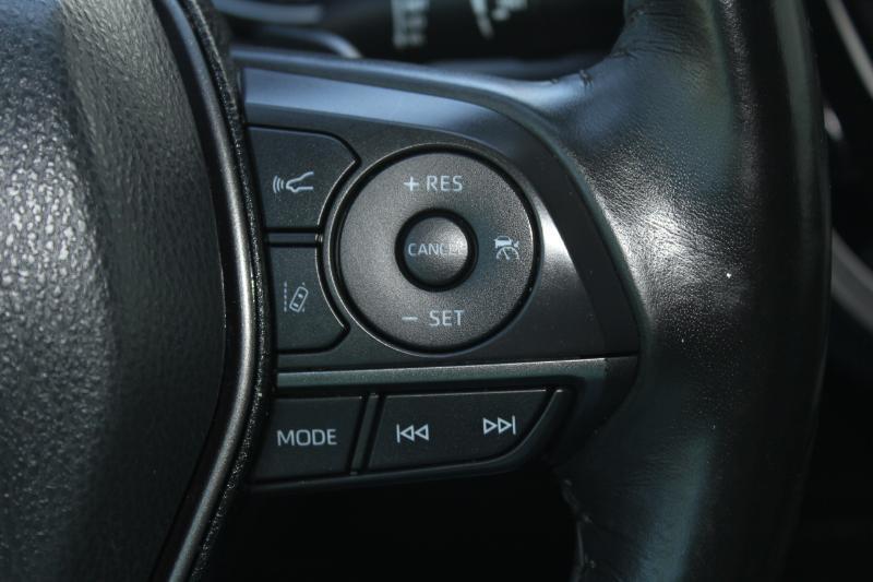 Toyota Camry SE 2024