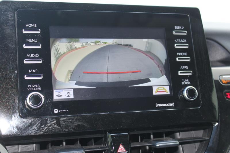 Toyota Camry SE 2024
