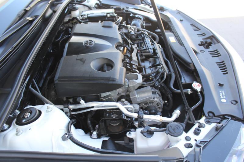Toyota Camry SE 2024