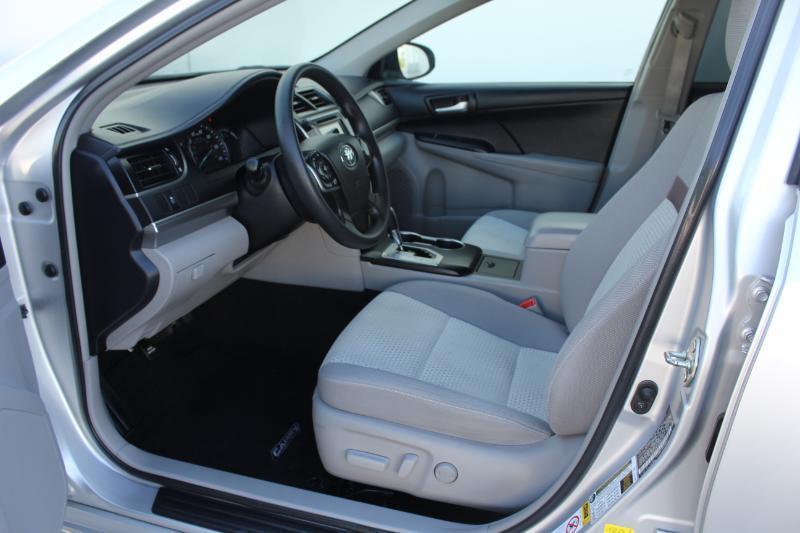 Toyota Camry LE 2014