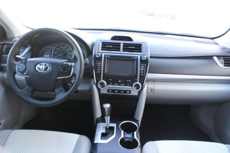 Toyota Camry LE 2014