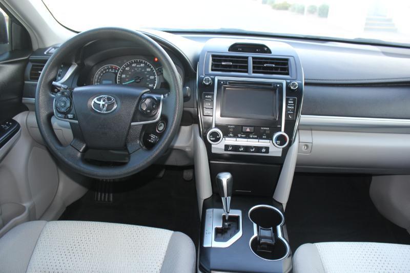 Toyota Camry LE 2014