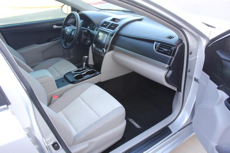 Toyota Camry LE 2014