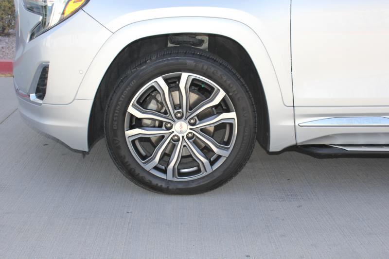 GMC Terrain Denali AWD 2020
