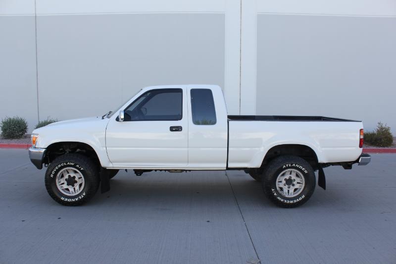Toyota Pickup  1989