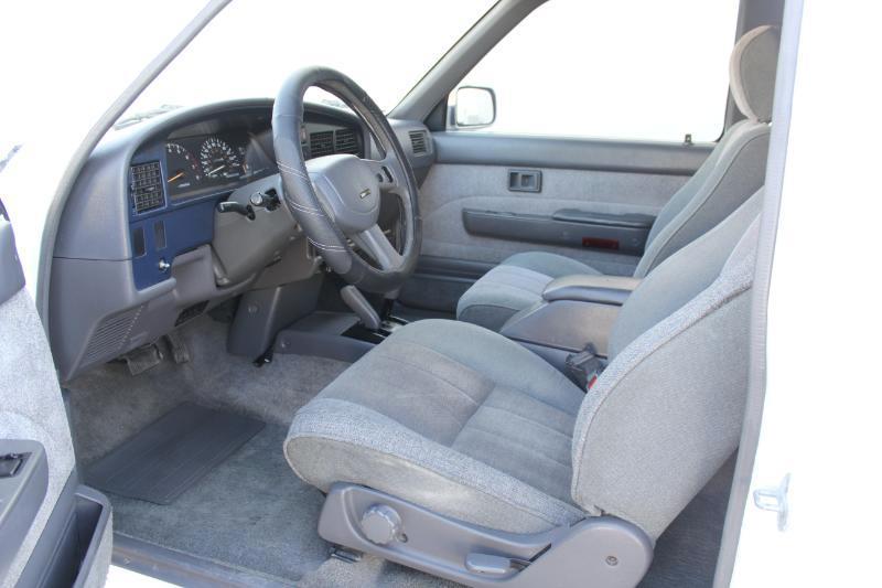 Toyota Pickup  1989
