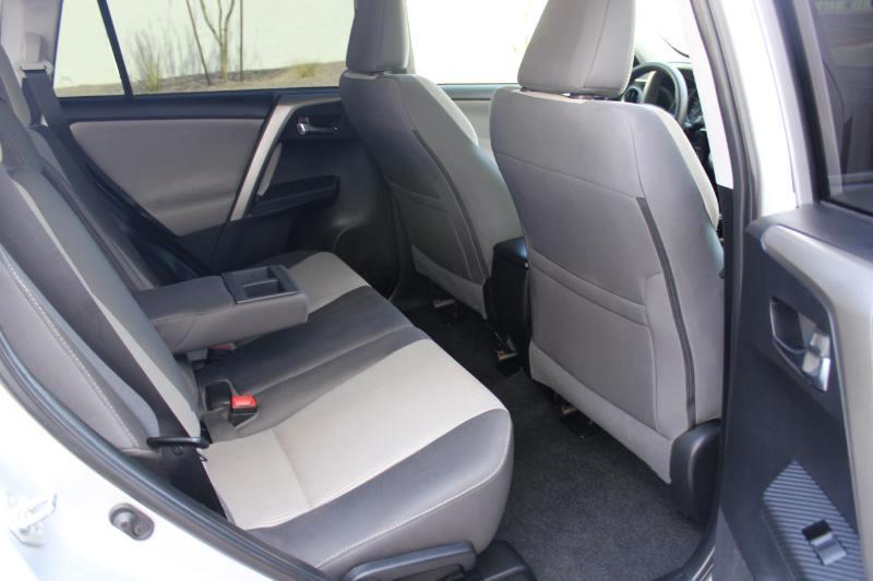 Toyota RAV4 XLE AWD 2015
