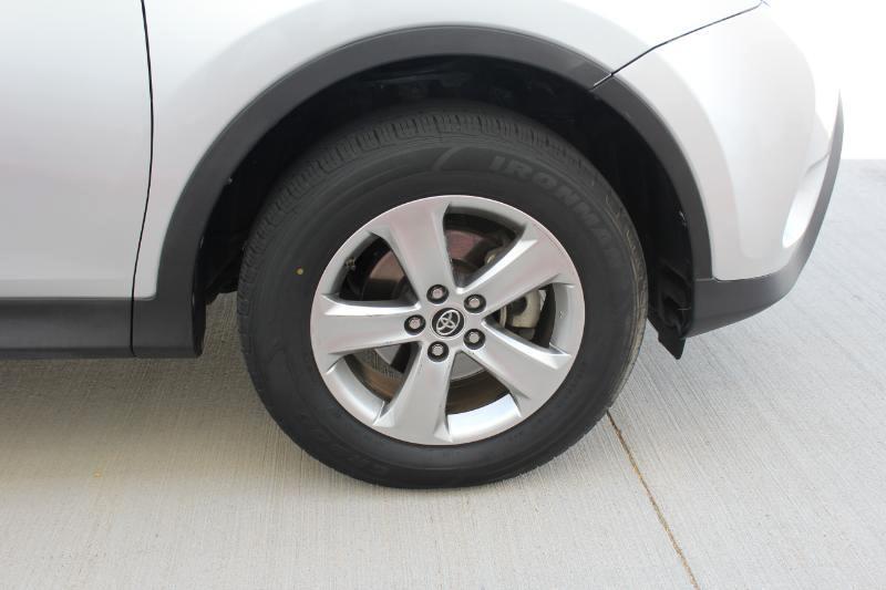 Toyota RAV4 XLE AWD 2015