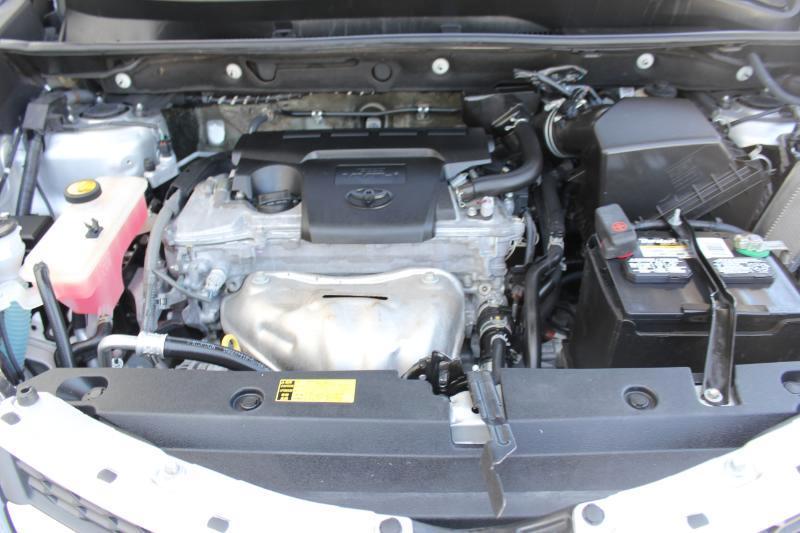 Toyota RAV4 XLE AWD 2015