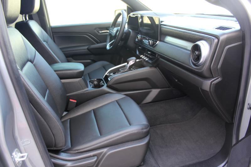 Chevrolet Colorado LT Crew Cab 2WD 2025