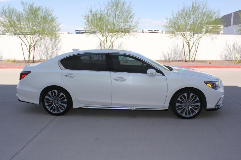 Acura RLX  2018