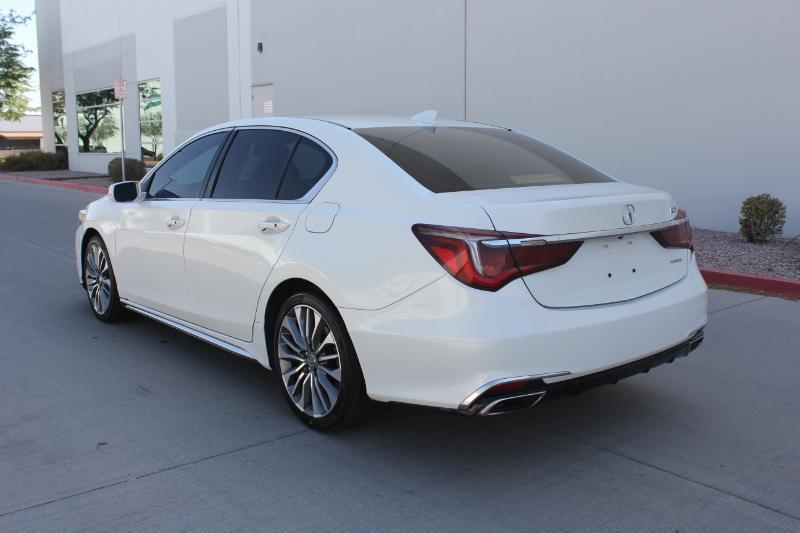 Acura RLX  2018