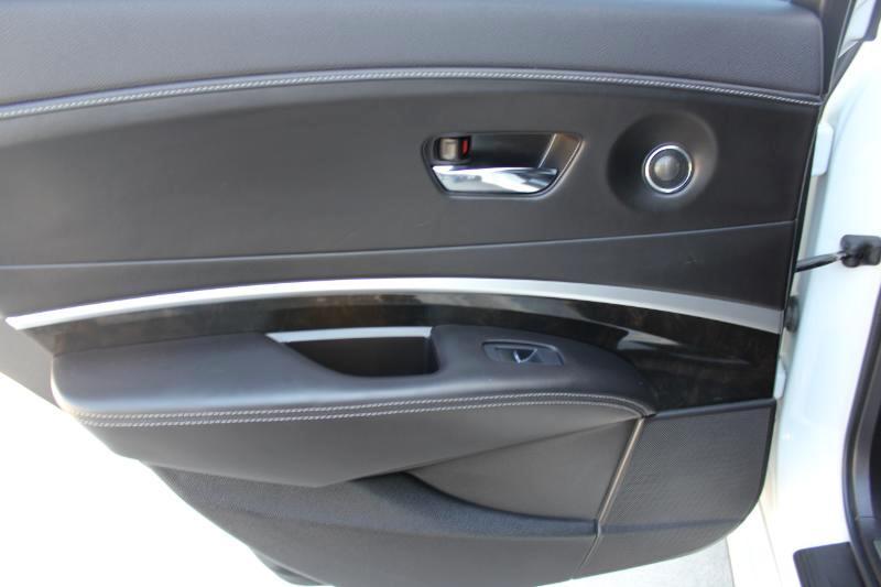 Acura RLX  2018
