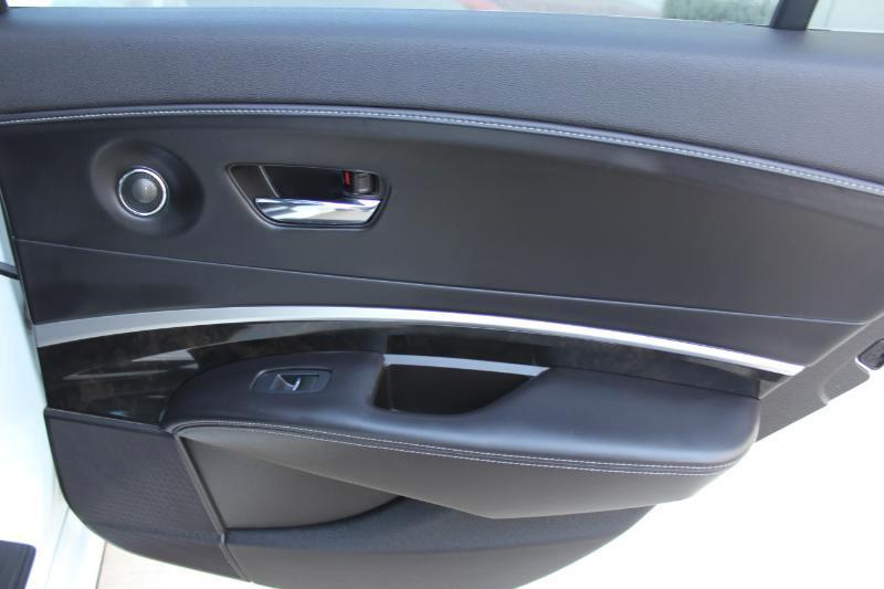 Acura RLX  2018