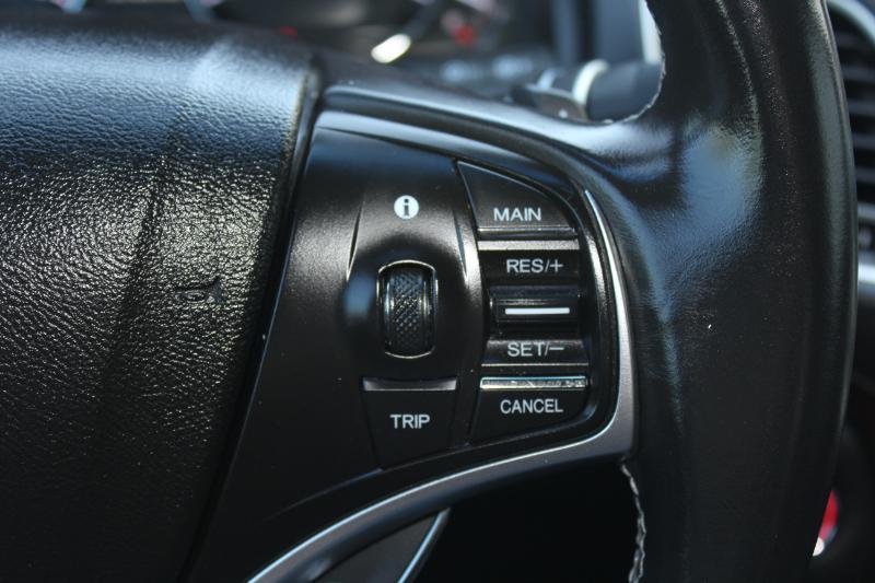 Acura RLX  2018