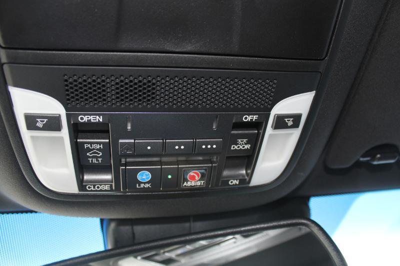Acura RLX  2018