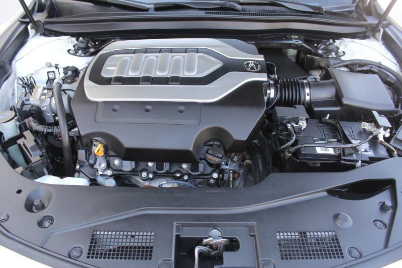 Acura RLX  2018