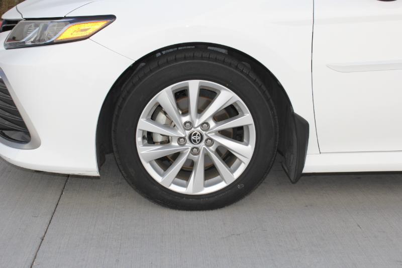 Toyota Camry LE 2024