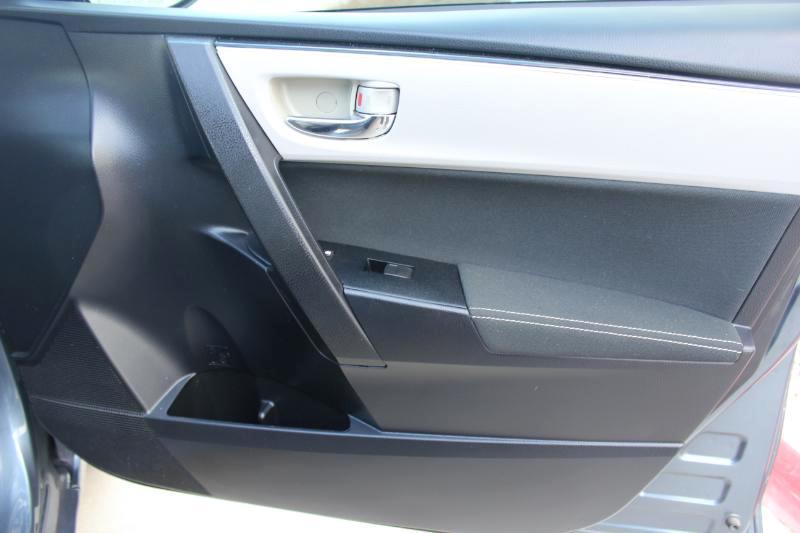 Toyota Corolla LE 2017