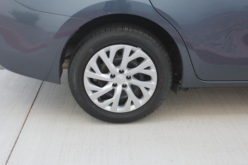 Toyota Corolla LE 2017