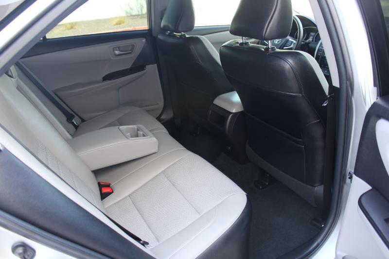 Toyota Camry SE 2017