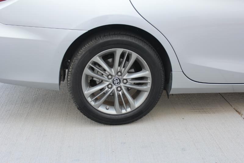 Toyota Camry SE 2017
