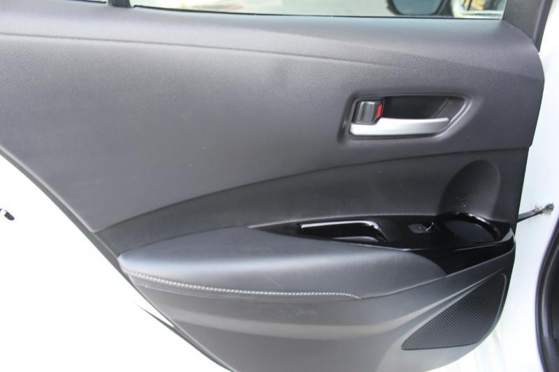 Toyota Corolla SE Hatchback 2021