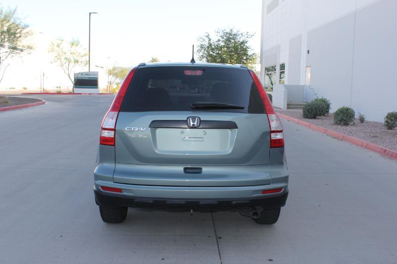 Honda CR-V LX 2WD 5-Speed AT 2011