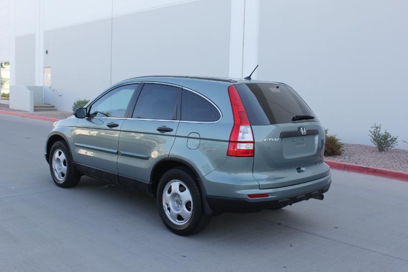 Honda CR-V LX 2WD 5-Speed AT 2011