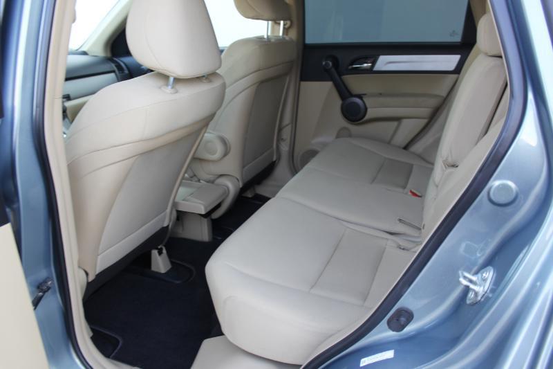 Honda CR-V LX 2WD 5-Speed AT 2011