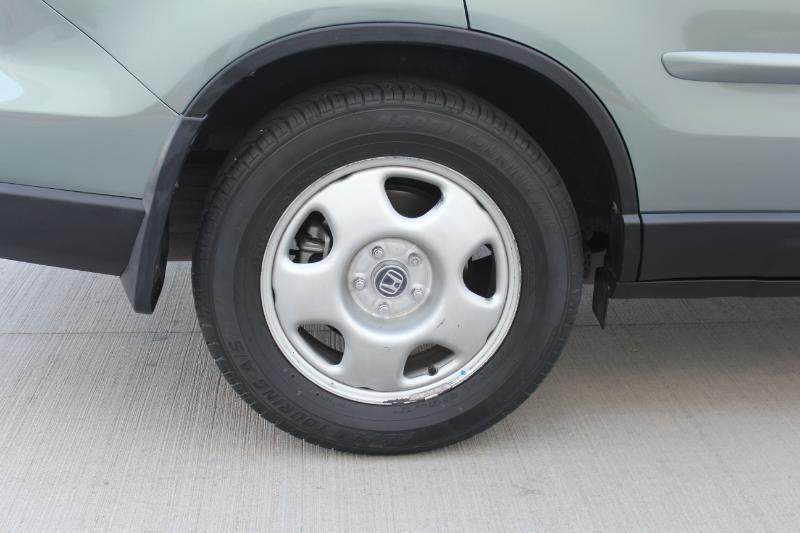 Honda CR-V LX 2WD 5-Speed AT 2011