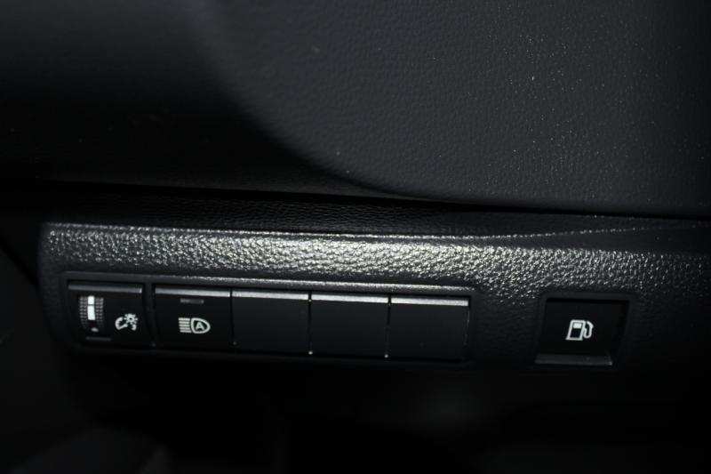 Toyota Corolla Hybrid  2025