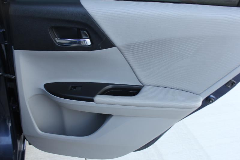 Honda Accord LX sedan 2015
