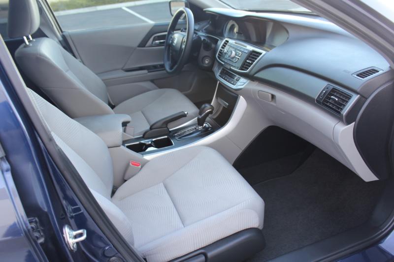 Honda Accord LX sedan 2015