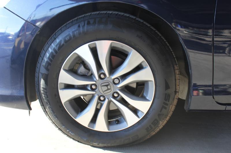 Honda Accord LX sedan 2015