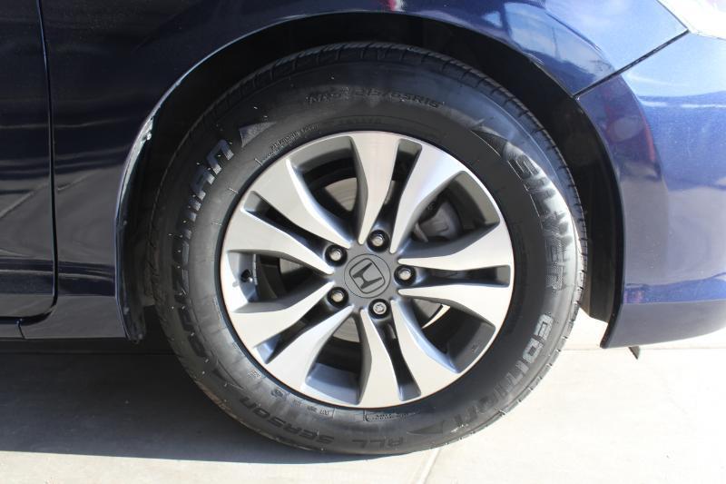 Honda Accord LX sedan 2015